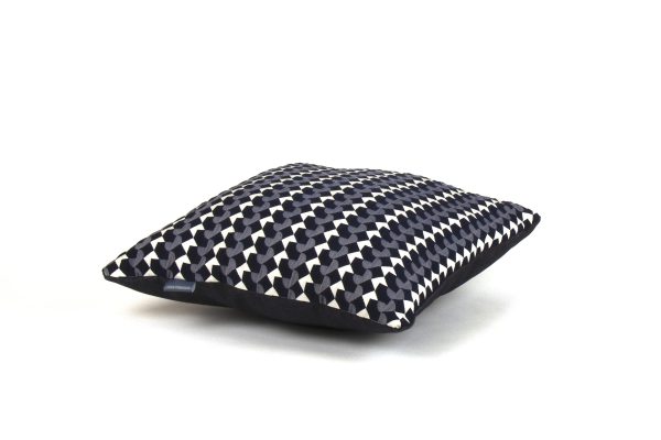 Belo Cushion - Image 6